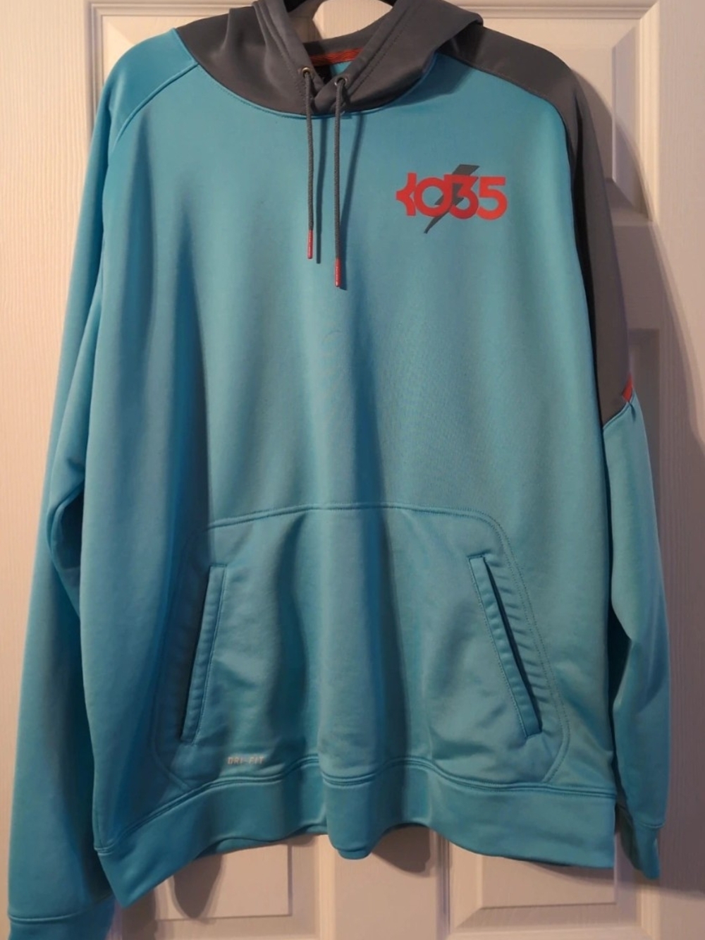 Nike "KD" DRI-FIT pullover hoodie